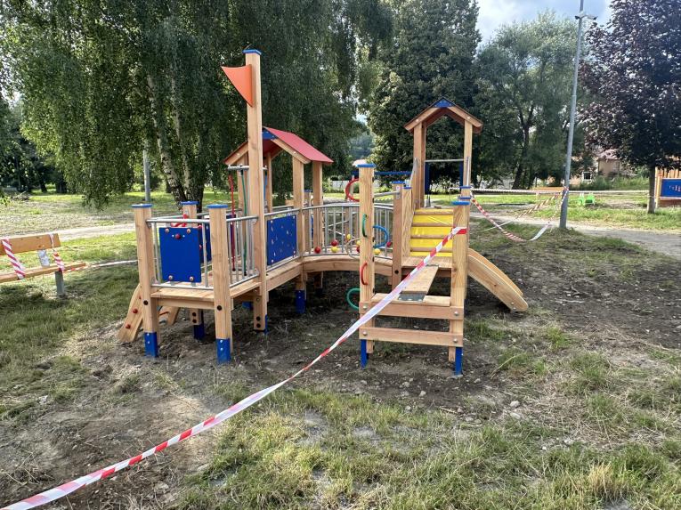 dětské hřiště dětské hřiště