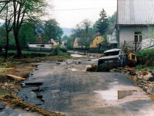 Povodně v roce 1996